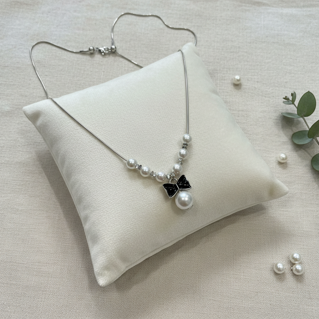 The Shadow Pearl Necklace